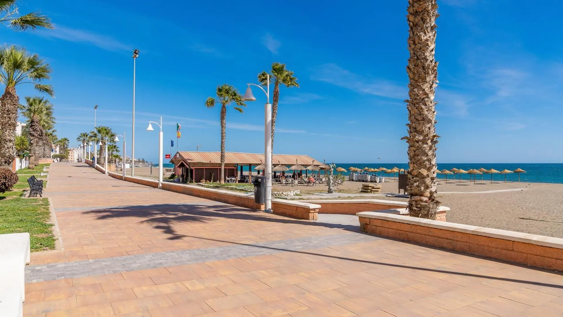 Apartamento Rincón Playa, terraza y piscina Rincón de la Victoria España