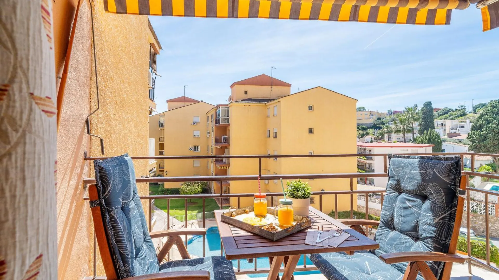 Apartamento Rincón Playa, terraza y piscina Rincón de la Victoria España